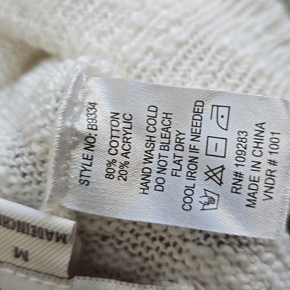 Vintage Havana White Knit Shorts with Tan Star Pattern - Picture 5 of 5